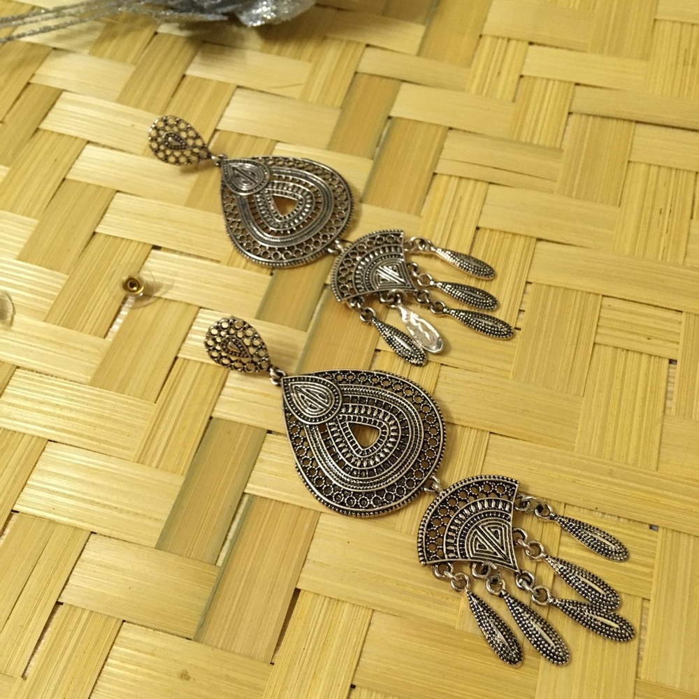 Rose Gold Oxidized Danglers - Picture 2 of 6